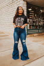 Load image into Gallery viewer, The Brody Distressed Jeans in Dark Indigo
