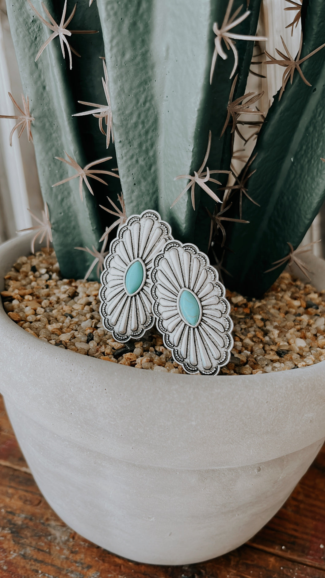 Faux Oval Concho Studs