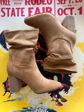 Load image into Gallery viewer, The Nichole Booties in Camel
